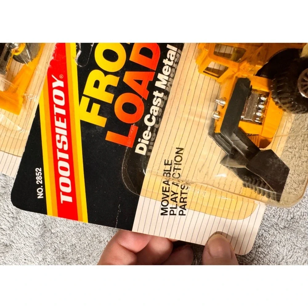 Vntg. 1987 TOOTSIETOY Lot of‎ 4 Die-Cast Construction Vehicles Toy Trucks 4